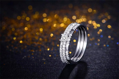 佐卡伊白18K金豪華定制鉆石戒指 璀璨工藝與個性表達(dá)的融合